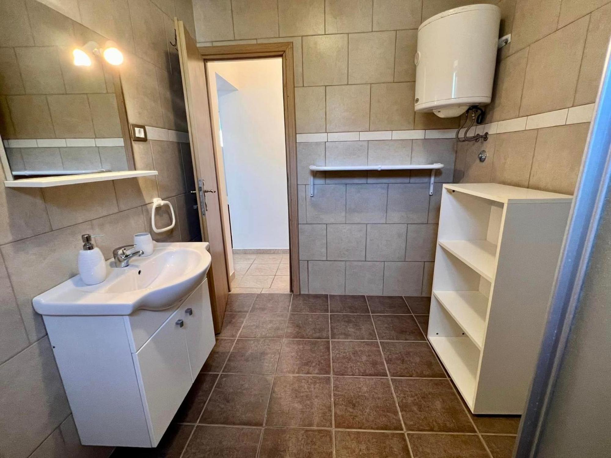 Apartments Monika ビビニェ エクステリア 写真